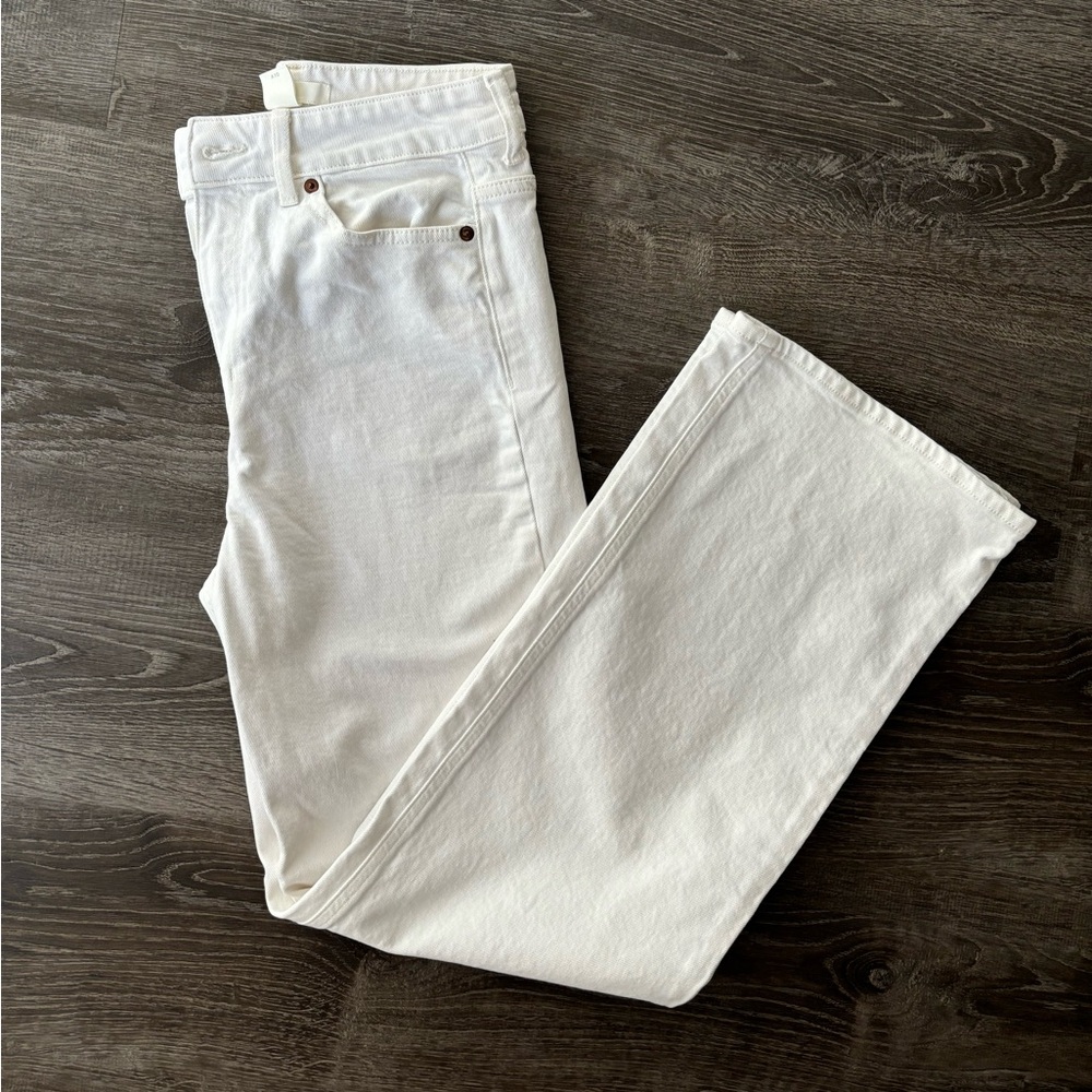 H&M High-waisted flared white jeans